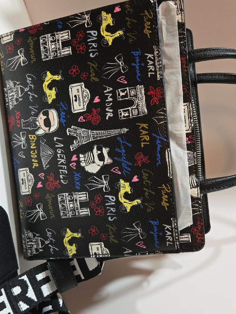 NWT Karl Lagerfeld Paris Graphic Tote Bag Crossbody Strap Paris Print. Nwt. - Picture 4 of 9